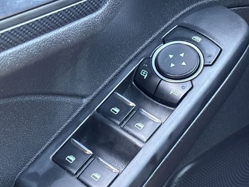 Used 2024 Ford Escape ST-Line image 29