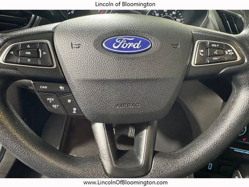 Used 2018 Ford Escape SE w/ Ford Safe & Smart Package AWD/4WD image 17