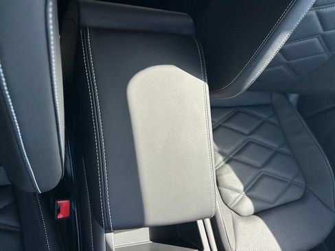 New 2026 Volkswagen Atlas SE FWD image 32