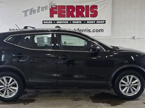 Used 2019 Nissan Rogue Sport SV w/ Technology Package image 8