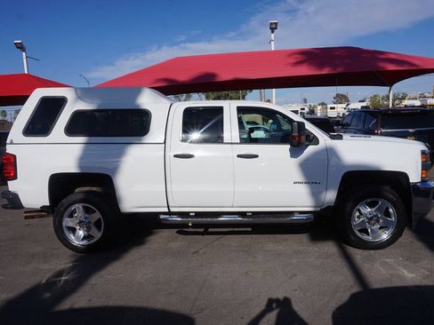 Used 2015 Chevrolet Silverado 2500 LT w/ LT Convenience Package RWD image 5