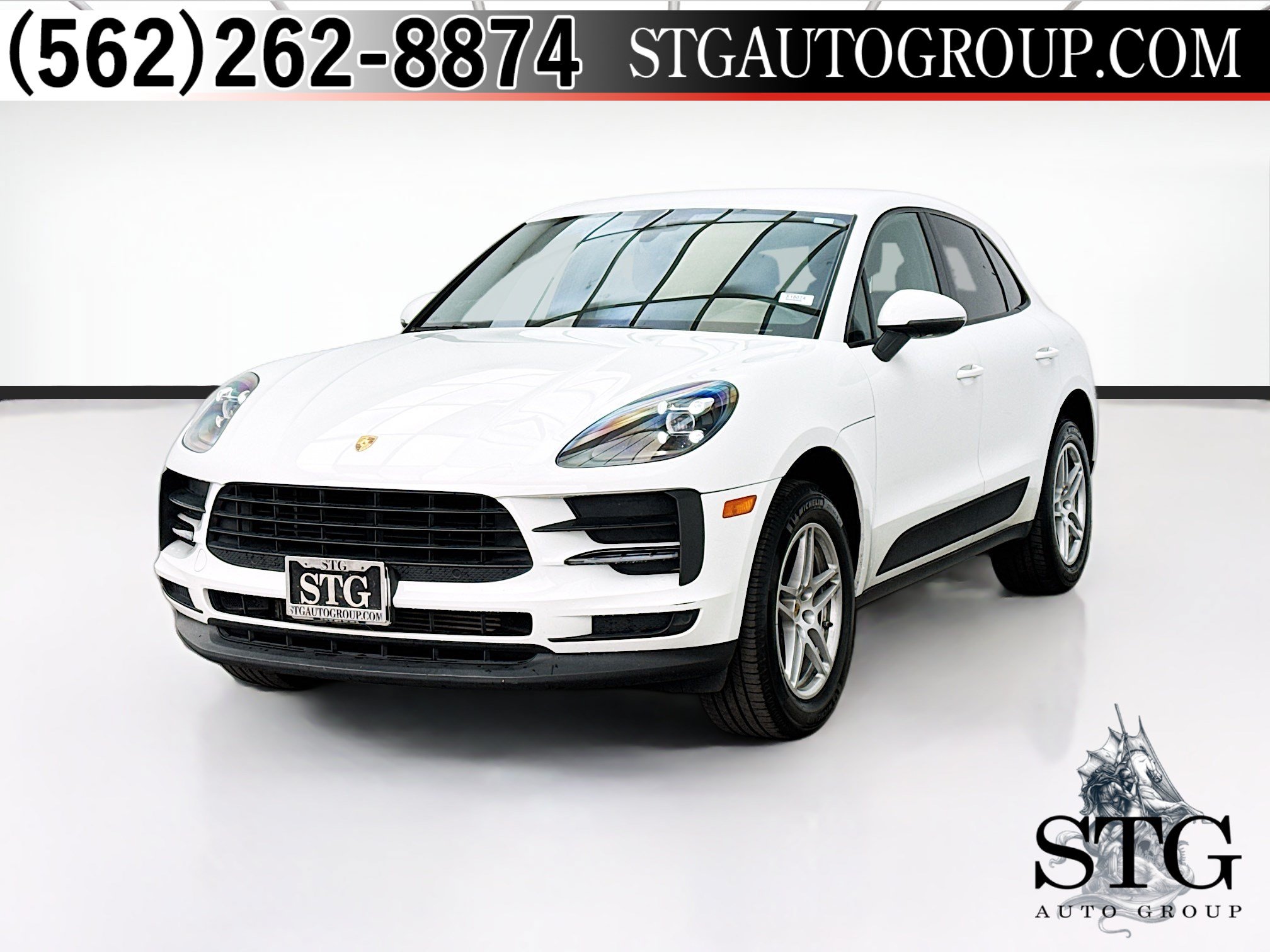 Used 2019 Porsche Macan AWD/4WD image 1