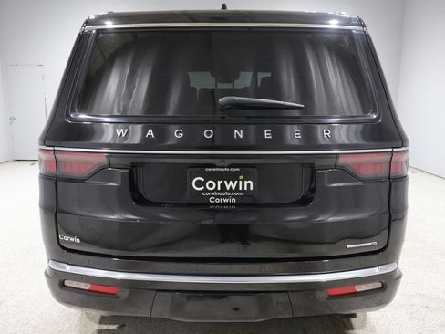 Used 2024 Jeep Wagoneer Series II AWD/4WD image 3