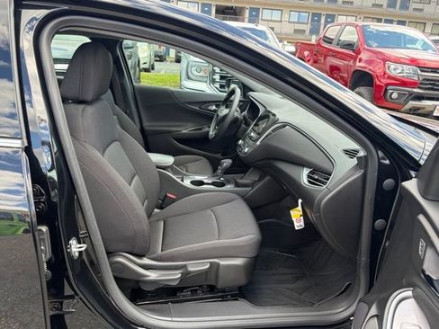Used 2024 Chevrolet Malibu LS FWD image 24