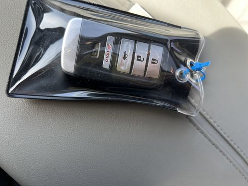 Used 2016 Acura TLX V6 w/ Technology Package image 34