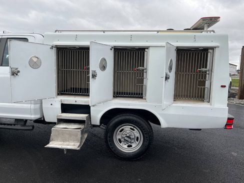 Used 2017 Ford F350 XL w/ Power Equipment Group AWD/4WD image 25