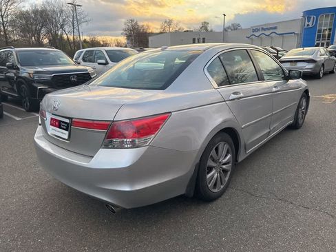 Used 2011 Honda Accord EX-L image 12