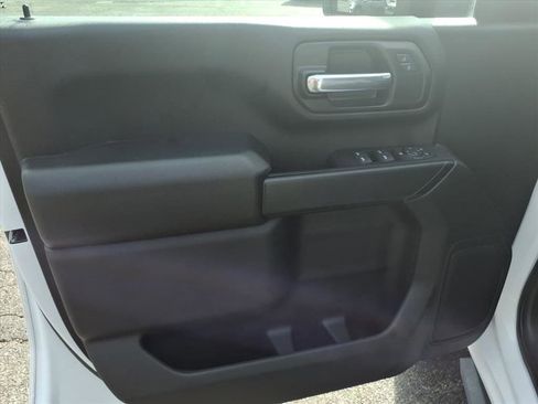 Used 2023 Chevrolet Silverado 2500 Custom w/ Custom Convenience Package image 22