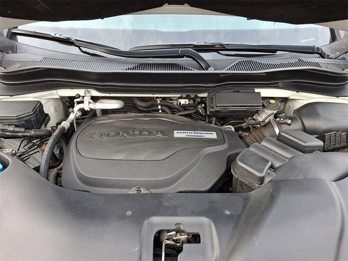 Used 2017 Honda Pilot Touring image 30