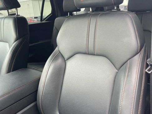 Used 2025 Honda Pilot TrailSport image 1