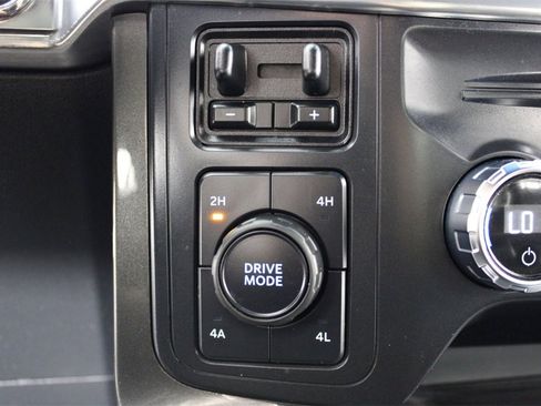 Used 2021 Ford F150 Lariat w/ Equipment Group 502A High image 28