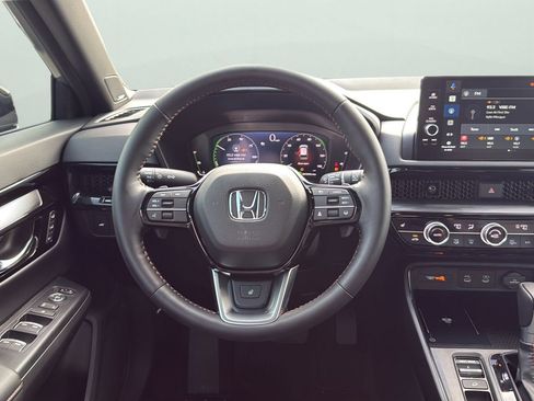 Used 2026 Honda CR-V Sport Touring image 12