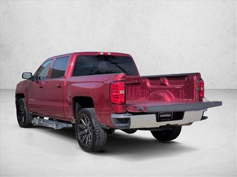 Used 2018 Chevrolet Silverado 1500 LT w/ All Star Edition image 9