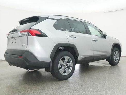 New 2025 Toyota RAV4 XLE image 25