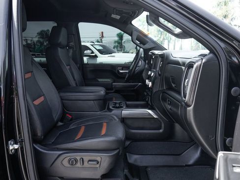 Used 2023 GMC Sierra 2500 AT4 AWD/4WD image 40