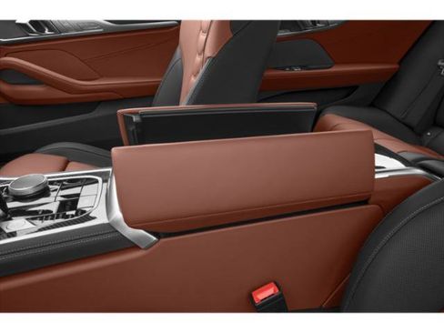 Used 2024 BMW M850i Gran Coupe xDrive image 17