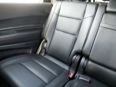 Certified 2025 Dodge Durango GT image 12