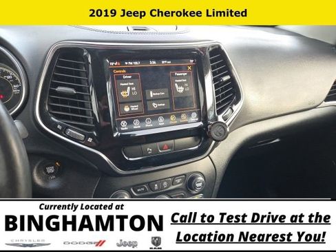 Used 2019 Jeep Cherokee Limited w/ Trailer Tow Group image 16