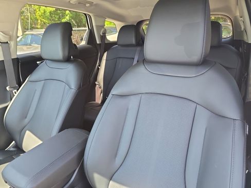 New 2026 Kia Sportage EX image 22