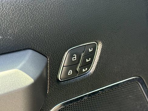 Used 2021 Ford F350 Platinum AWD/4WD image 20