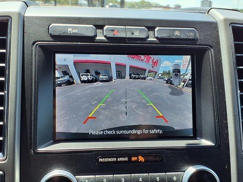 Used 2021 Ford Expedition XLT RWD image 17
