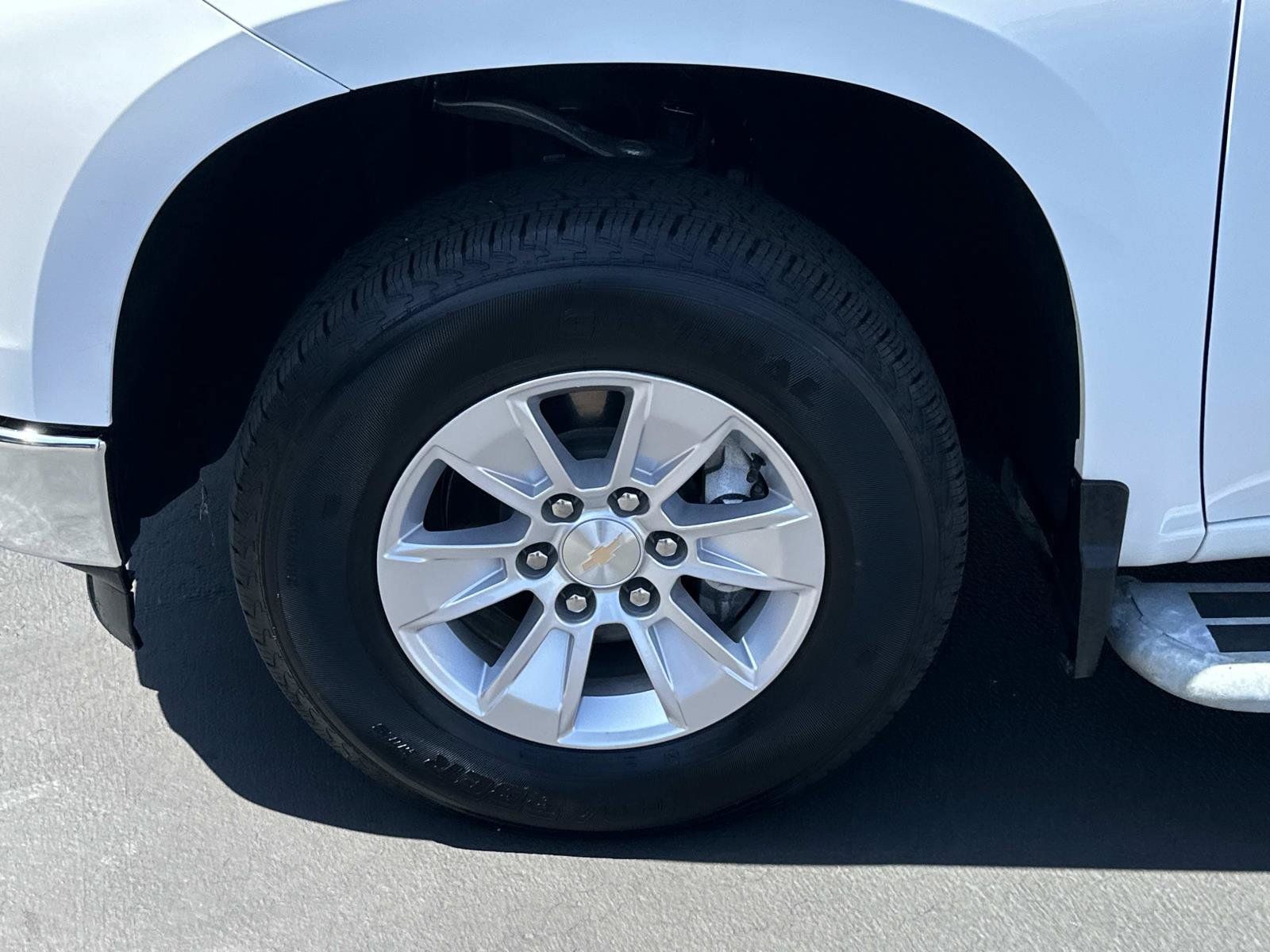 Used 2025 Chevrolet Silverado 1500 W/T RWD image 9