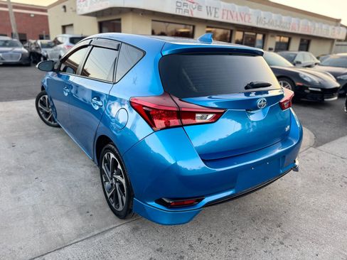 Used 2016 Scion iM Hatchback 4D image 5