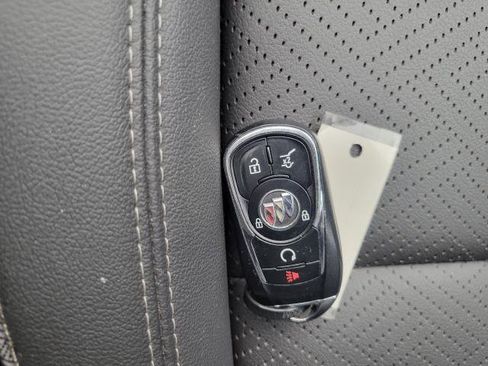 Used 2023 Buick Encore GX Essence w/ Experience Buick Package image 20