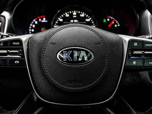 Used 2019 Kia Sorento SX image 31