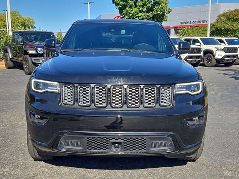 Used 2022 Jeep Grand Cherokee Laredo X image 7