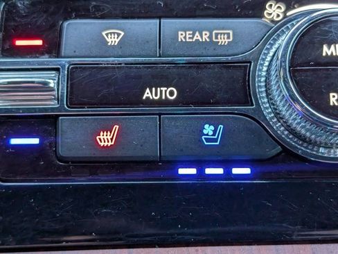 Used 2022 Lincoln Navigator Reserve RWD image 21