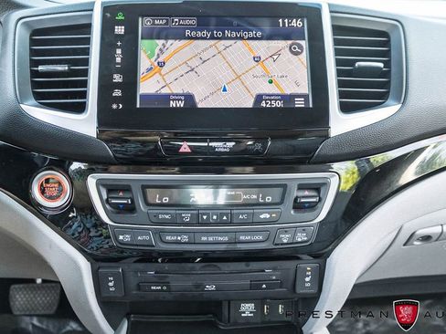 Used 2016 Honda Pilot Touring image 31