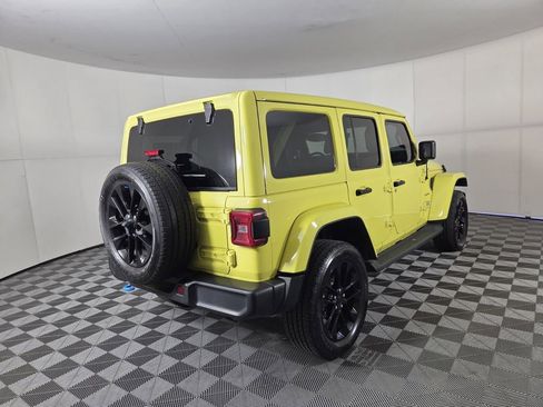 Certified 2023 Jeep Wrangler Sahara w/ Cold Weather Group image 5