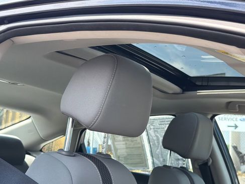 Used 2021 Honda Civic EX image 8