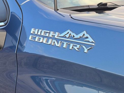 Used 2024 Chevrolet Silverado 1500 High Country AWD/4WD image 6
