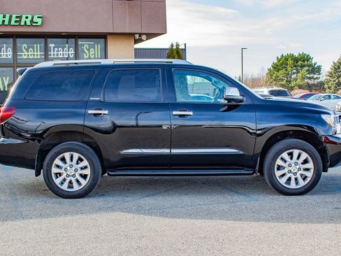 Used 2019 Toyota Sequoia Platinum image 11