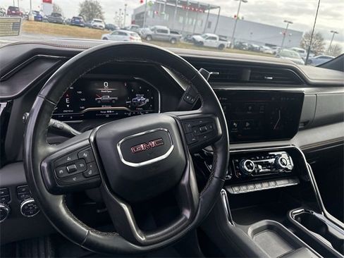 Used 2024 GMC Sierra 2500 AT4 w/ AT4 Premium Plus Package image 11