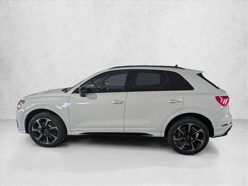 New 2025 Audi Q3 2.0T Premium Plus image 9