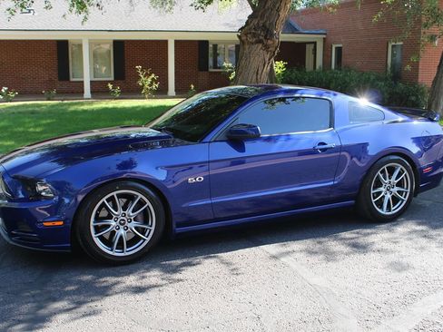 Used 2014 Ford Mustang GT w/ GT Track Package RWD image 25