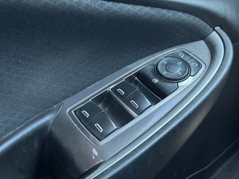 Used 2017 Chevrolet Malibu LS image 9