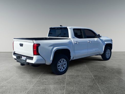 Used 2024 Toyota Tacoma SR5 RWD image 5