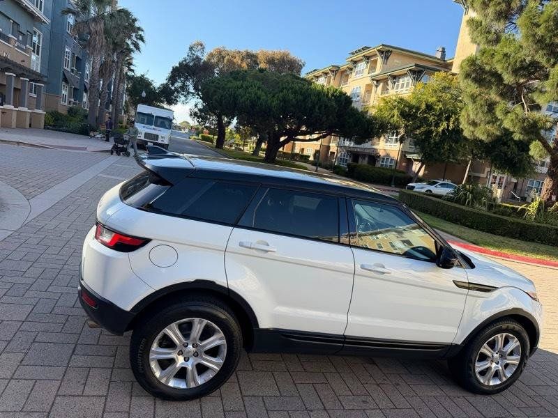 Used 2017 Land Rover Range Rover Evoque SE Premium AWD/4WD image 22