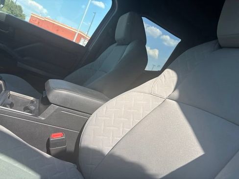 Used 2025 Toyota Tacoma SR5 RWD image 8