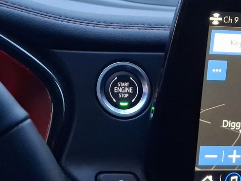 Used 2025 Chevrolet Blazer RS w/ Driver Confidence II Package image 24