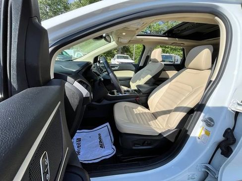Used 2023 Ford Edge SEL w/ Convenience Package AWD/4WD image 17