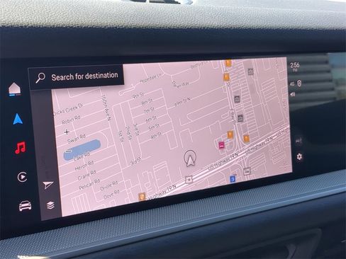 Used 2025 Porsche Cayenne image 30