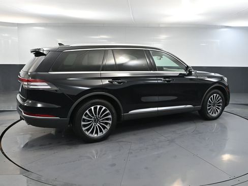 Used 2022 Lincoln Aviator Reserve w/ Elements Package Plus AWD/4WD image 6