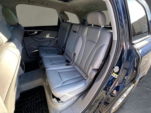 Used 2023 Audi Q7 3.0T Prestige image 22