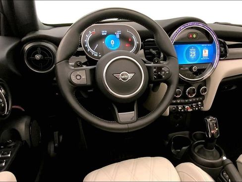 Used 2023 MINI Cooper S w/ Signature Upholstery Package FWD image 4