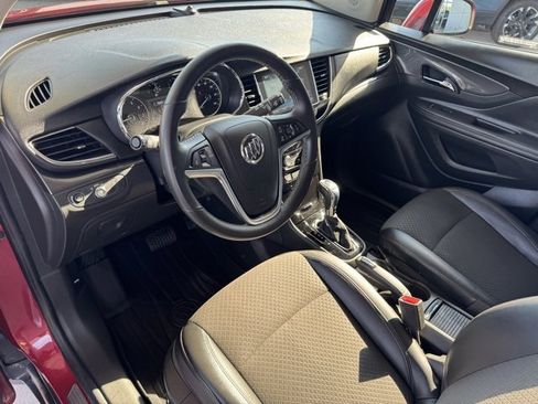 Used 2019 Buick Encore Preferred image 34